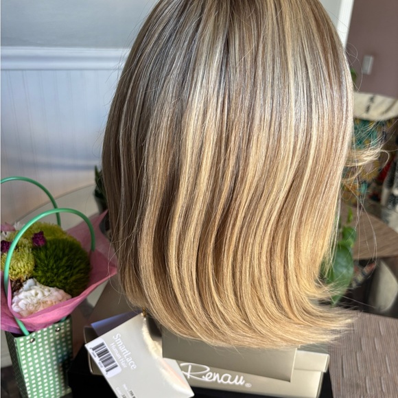 Jon Renau Other - Margot by Jon Renau human hair wig- Brand new Hand tied long bob Shaded Praline